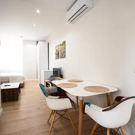 Elite Apartahotel 4*